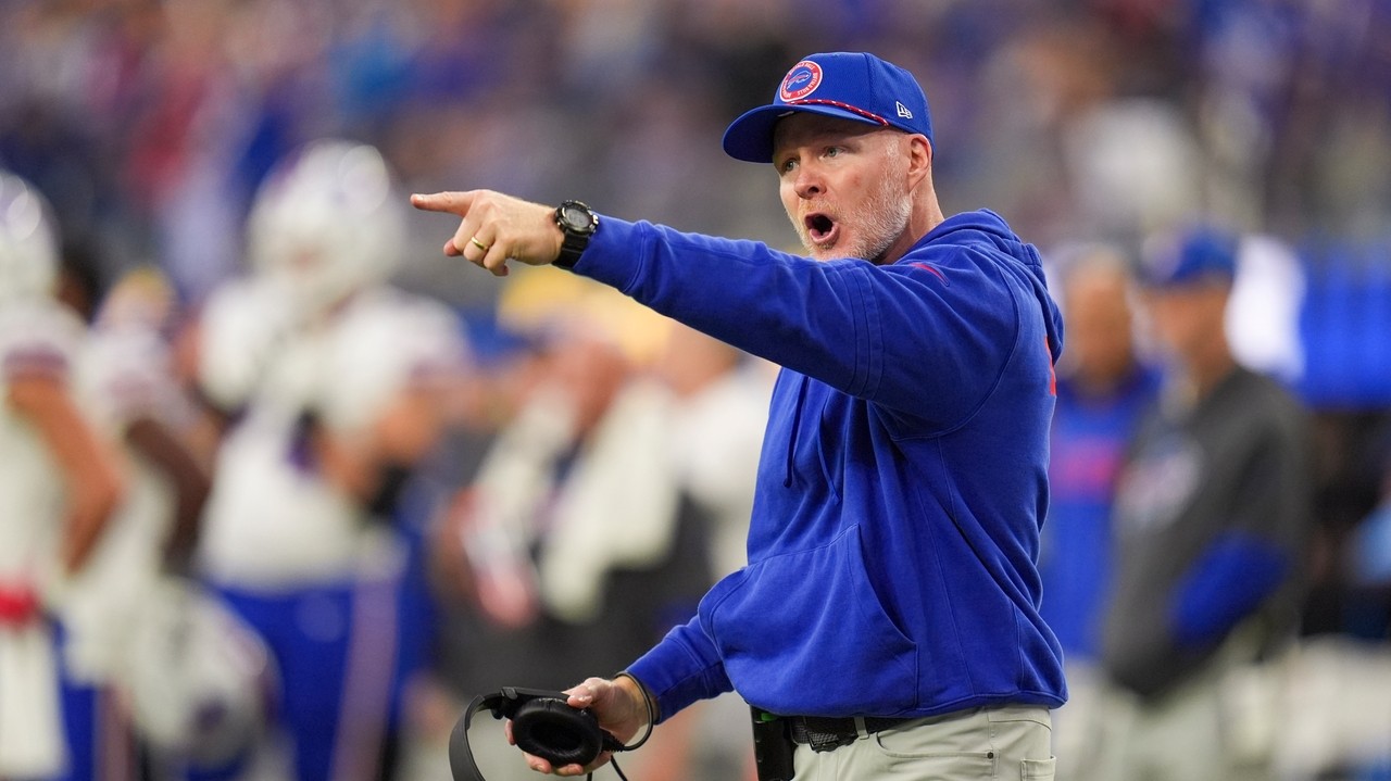Bills' letdowns on defense, special teams and clock management in loss ...