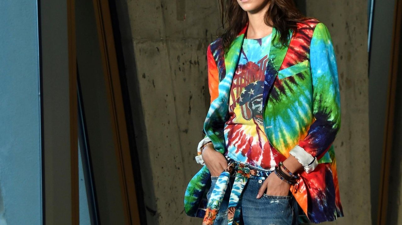 60s tie dye fashion