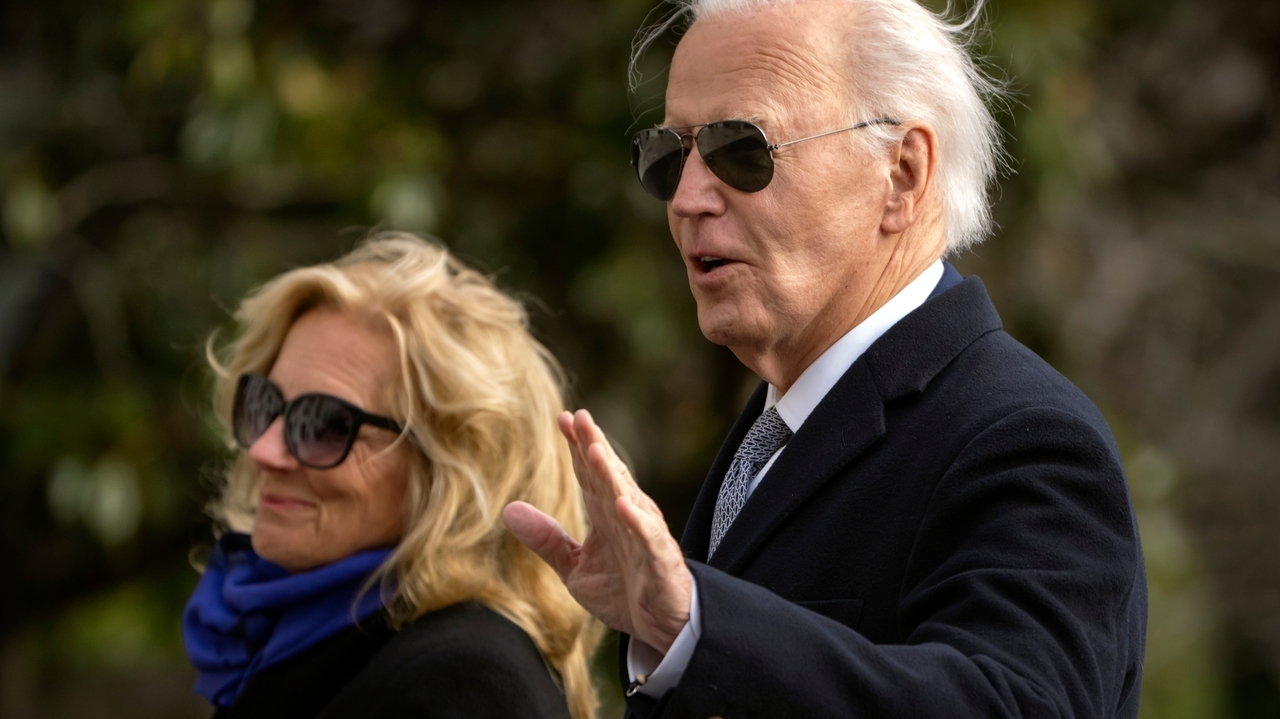 Jill Biden gets the priciest gift from a foreign leader in 2023 — a $20,000 diamond - Newsday