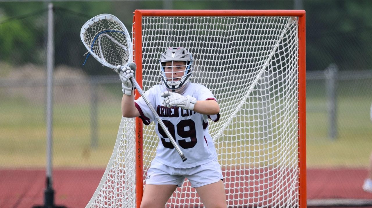 Photos Garden City girls lacrosse at the state championships Newsday
