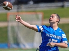 Mileti helps Hauppauge flag football hold off Northport