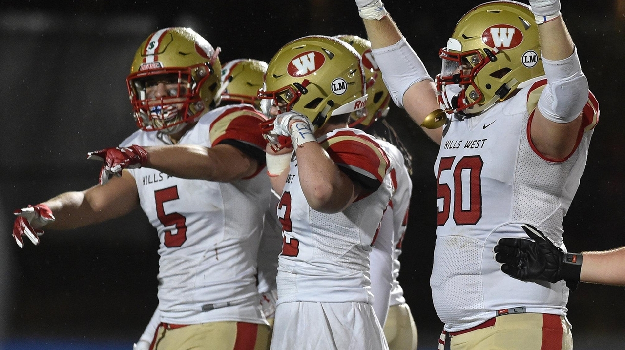 Half Hollow Hills West Added Tough D To Impressive Offense Newsday