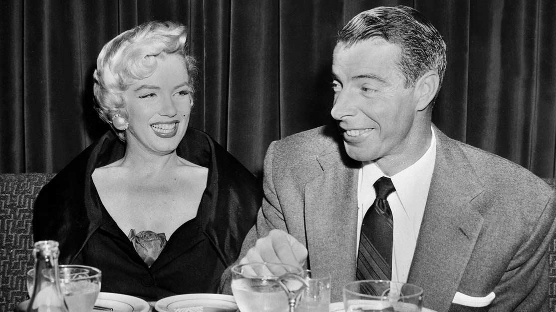 Joe DiMaggio - Stats, Marilyn Monroe & Yankees