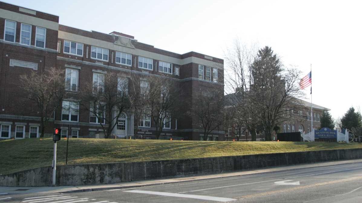 Huntington receives 100,000 grant for new job training programs Newsday