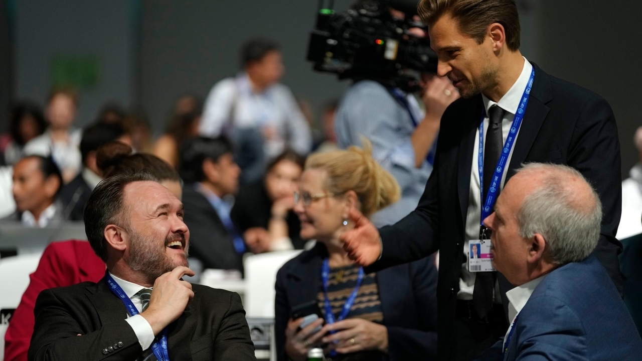 Climate negotiators urged to reach a consensus on curbing warming as COP28 talks near crunch time - Vimarsana News
