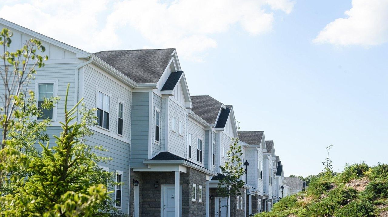 Highland Green coop offers affordable housing in Melville Newsday