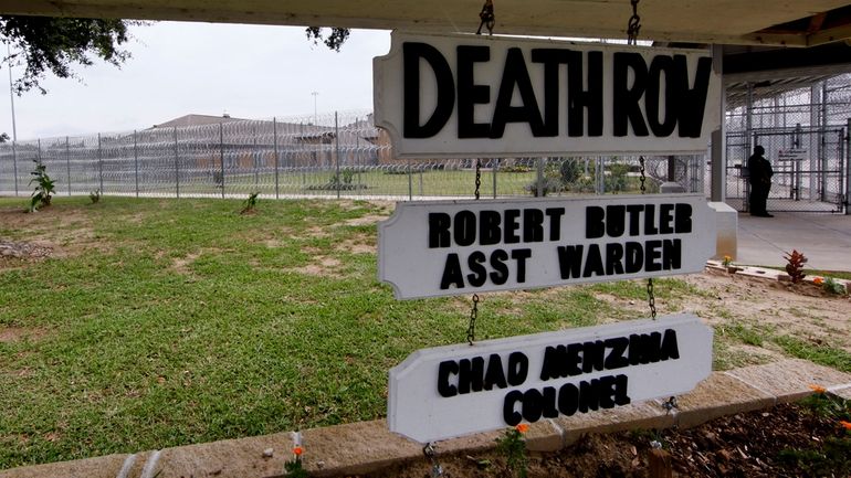 Death Row building at the Louisiana State Penitentiary Friday, Sept....