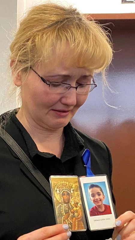 liVALVA201217_photos