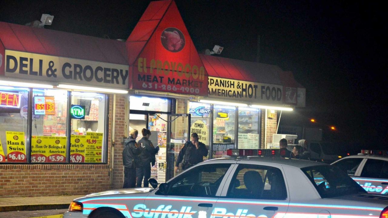 Stabbing in North Bellport, no arrests Newsday