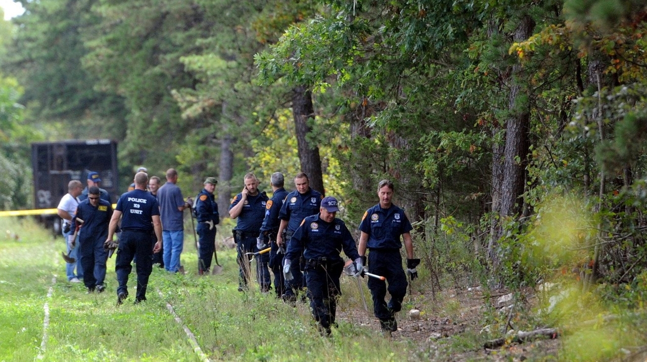 MS-13 gang member pleads guilty to 2016 murder of rival gang associate ...