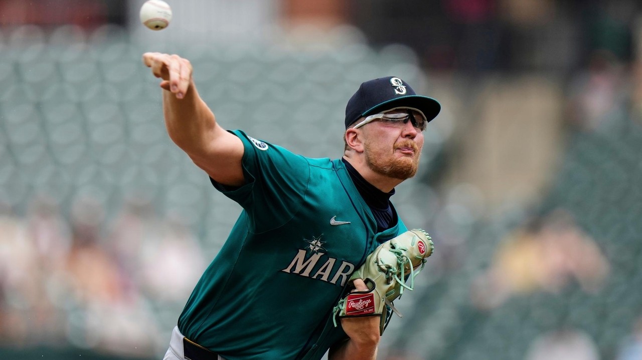 Mariners right-hander Logan Evans undergoes Tommy John surgery ...
