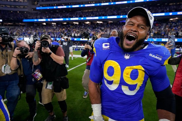 Matthew Stafford, Rams advance to Super Bowl in own building with NFC title  win over 49ers - Newsday