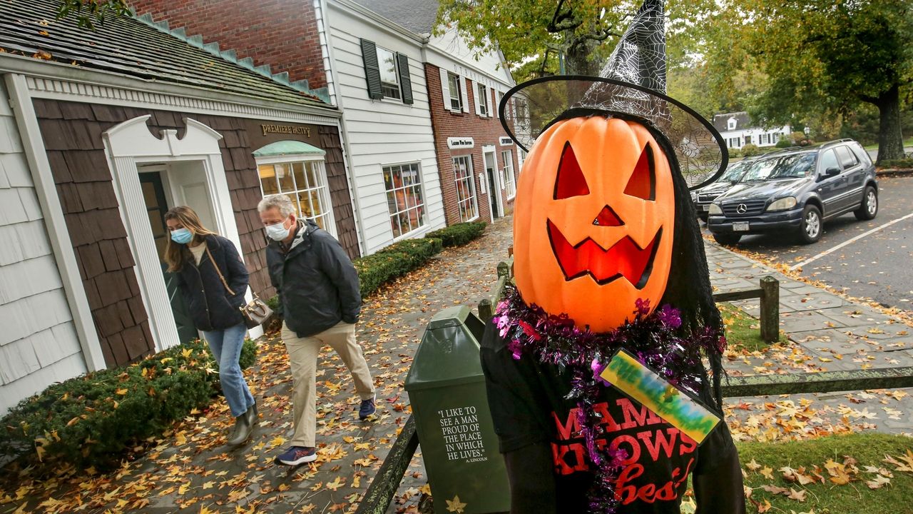 Halloween parades happening on Long Island this spooky season Newsday