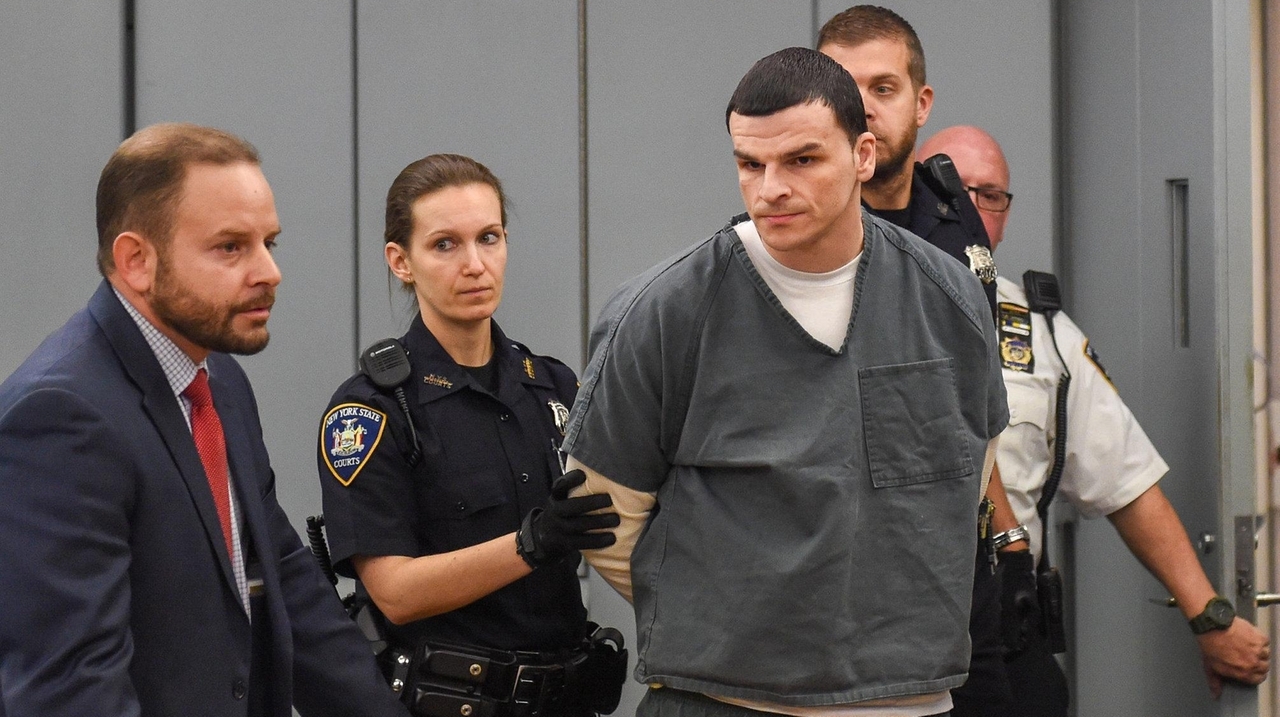 LI man sentenced to 10 years for crash that badly injured Suffolk ...