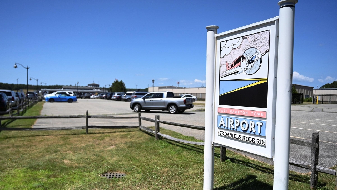 East Hampton wins fee skirmish as battle over airport future rages on - Vimarsana News