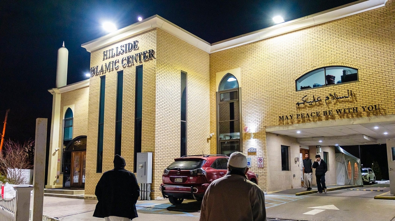 North Hempstead settles with New Hyde Park mosque - Newsday