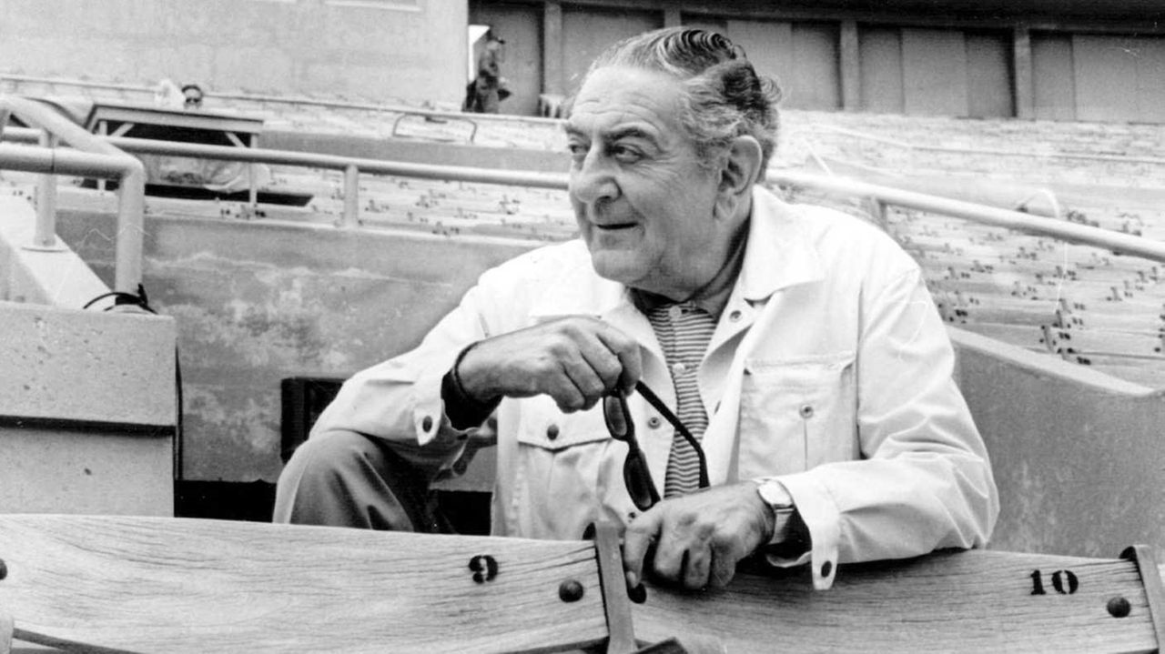 Guy Lombardo, 'Mr. Freeport,' will be first voice heard by thousands to