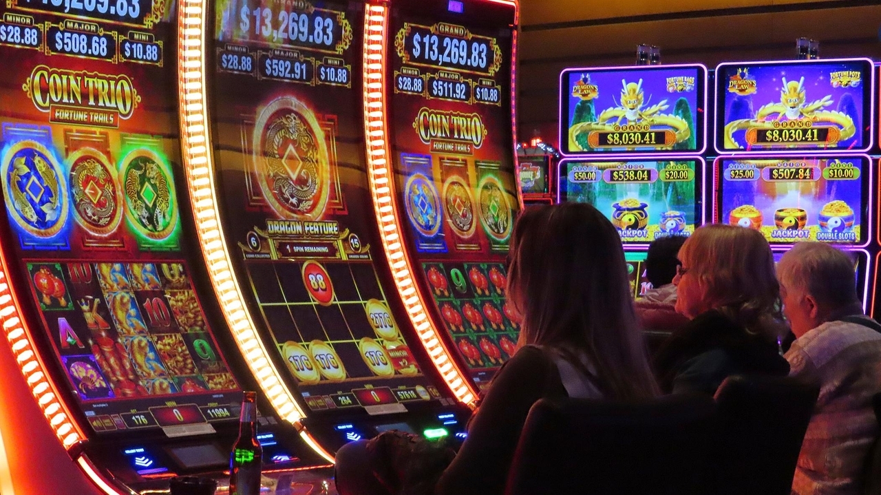 U.S. casinos won $66.5B in 2023, their best year ever as gamblers showed no economic fear - Vimarsana News