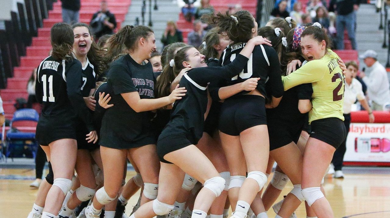 Suffolk Class A Girls Volleyball Final: Kings Park Vs. Westhampton ...