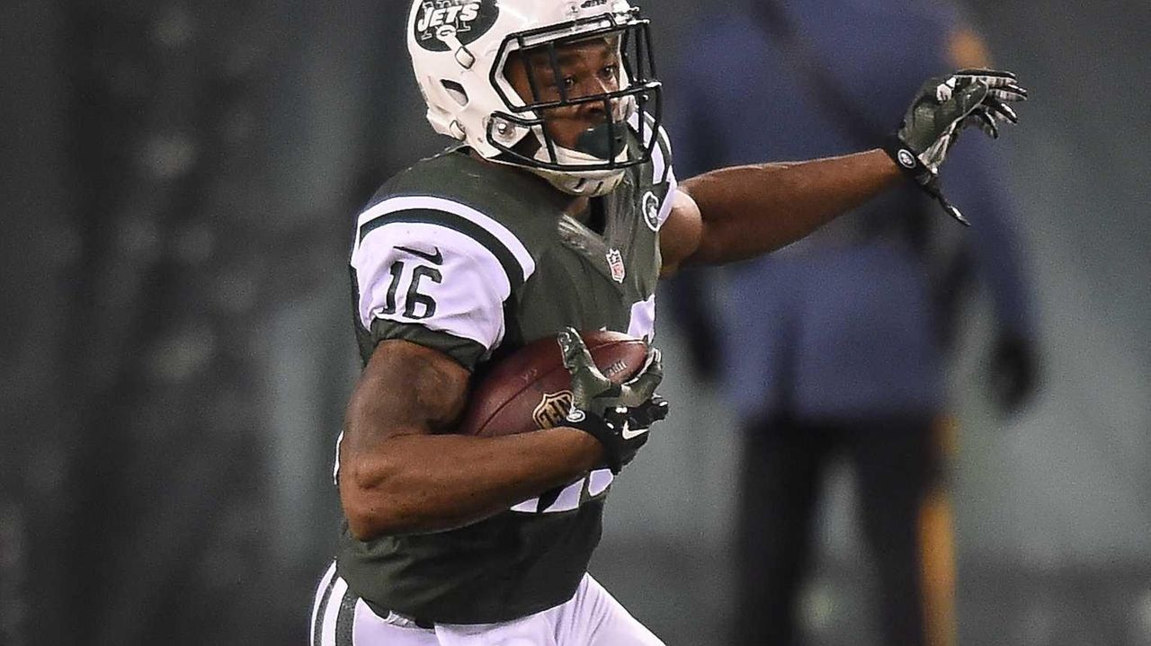 WR Percy Harvin seeks return to NFL, Sports