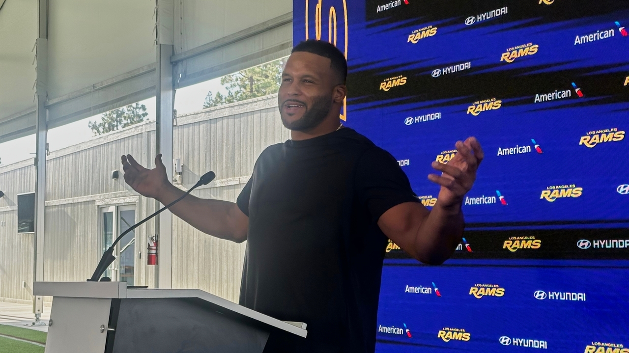 McVay says entire Rams roster is traveling to Australia, but Aaron ...