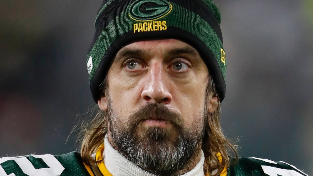 Report: Jets land four-time MVP Aaron Rodgers in trade with Packers