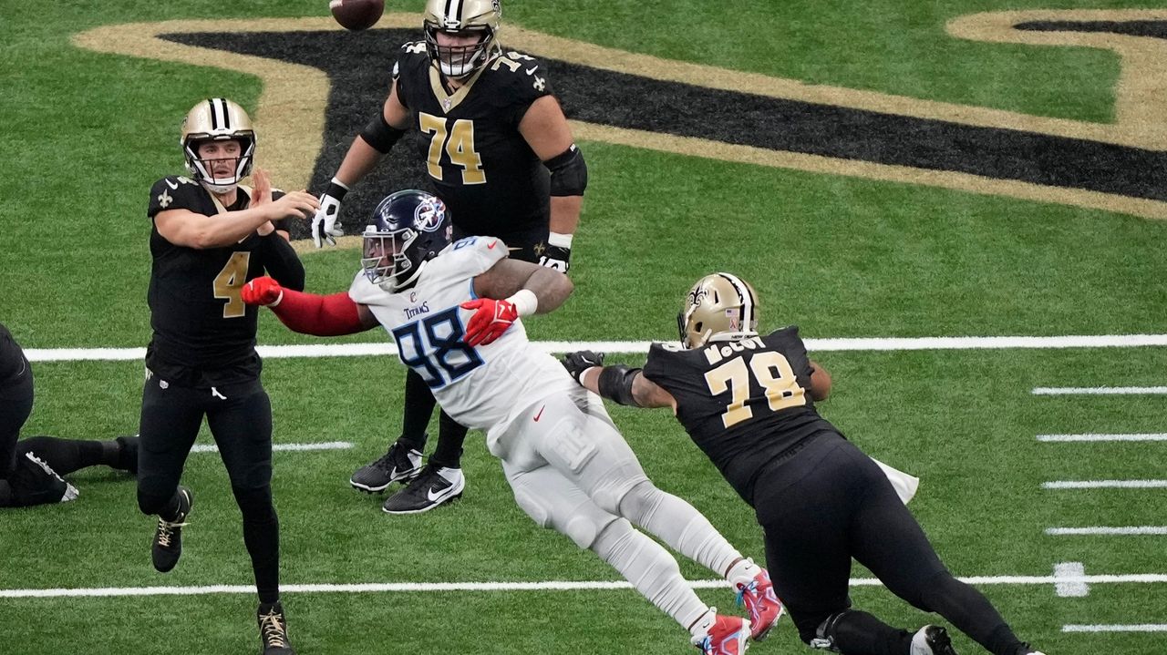 New Orleans Saints defensive end Payton Turner highlights vs. Panthers