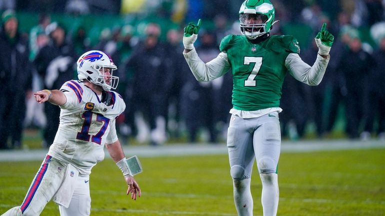 Philadelphia Eagles linebacker Haason Reddick celebrates after sacking Buffalo Bills...