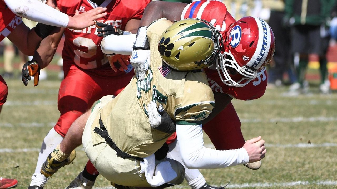 Long Island's top football players for Week 4 Newsday