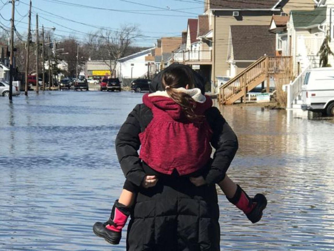 Lindenhurst looks for new flooding approach