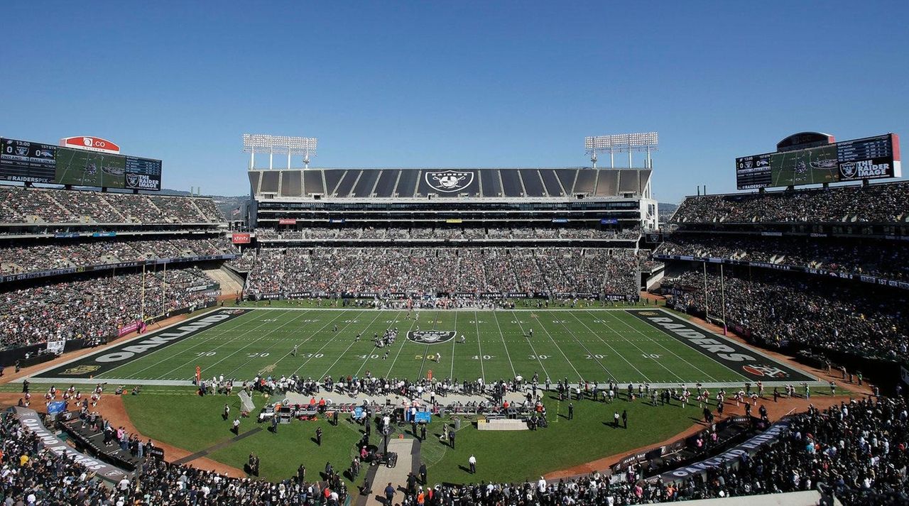 Chargers, Raiders propose joint stadium in Carson