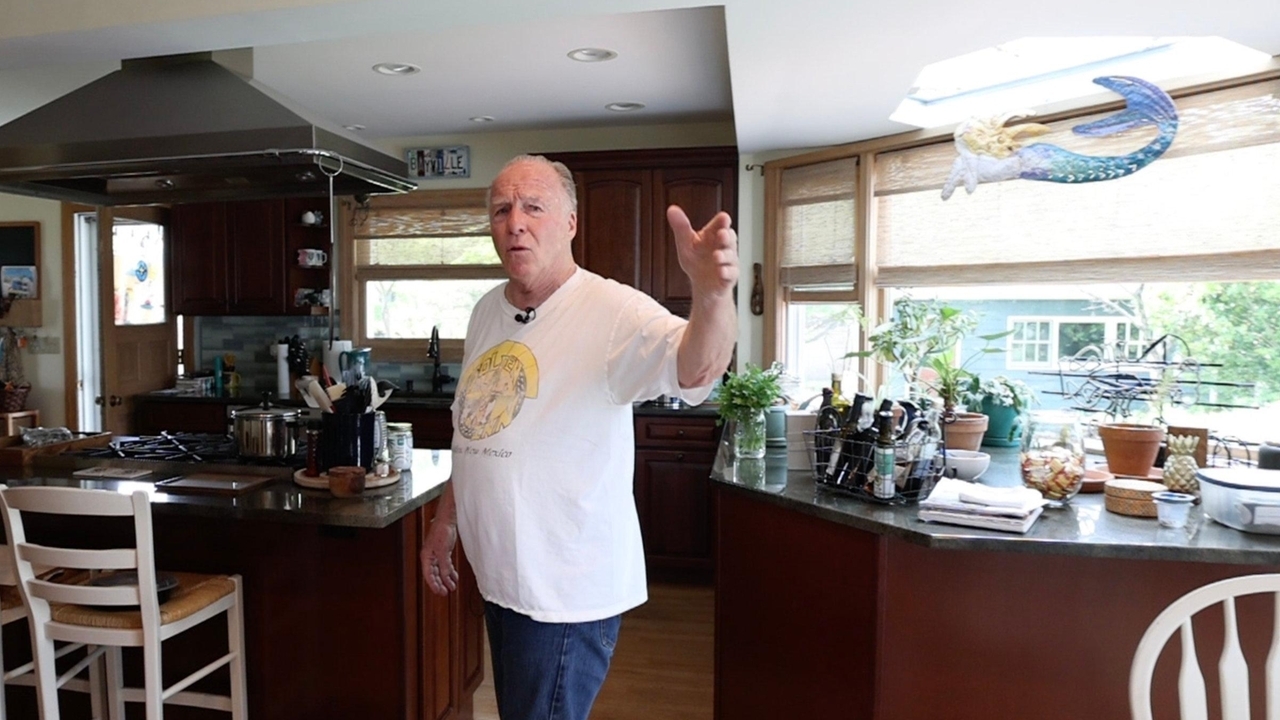 'Blue Bloods' shoots season finale at Jackie Martling's Bayville home - Vimarsana News