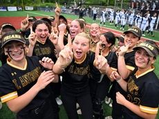 St. Anthony's takes fifth consecutive CHSAA state softball championship