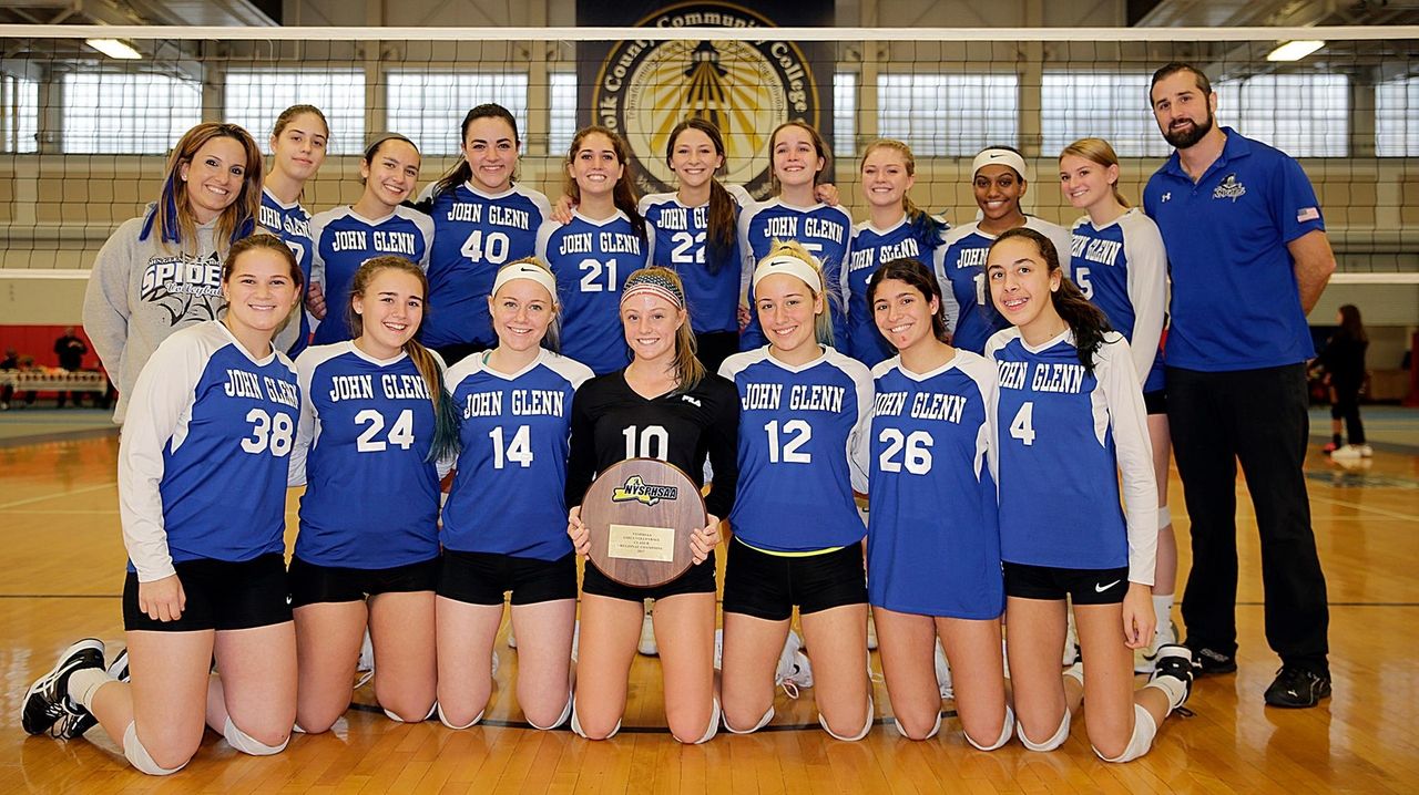 Long Island Class B girls volleyball final Wheatley vs. Glenn Newsday