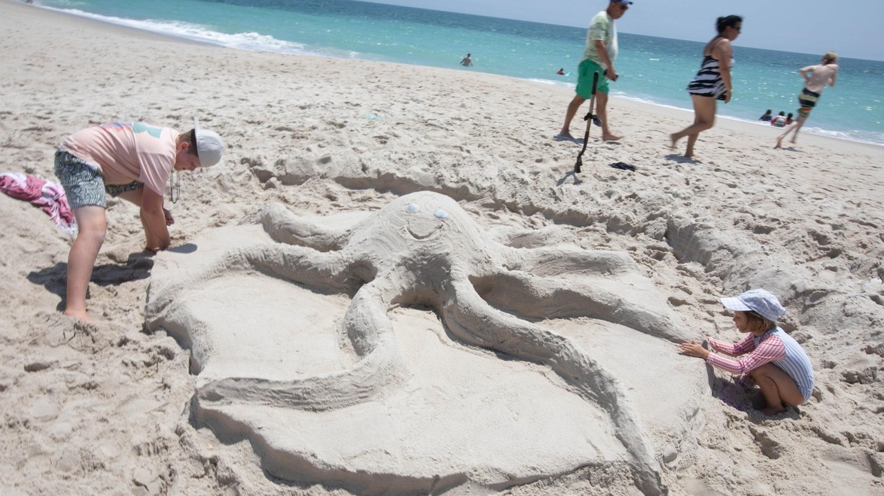 Long Island sand castle competitions, plus tips for making your best sculpture - Vimarsana News