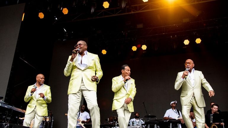 Roquel Payton, from left, Alexander Morris, Ronnie McNeir, and Duke...