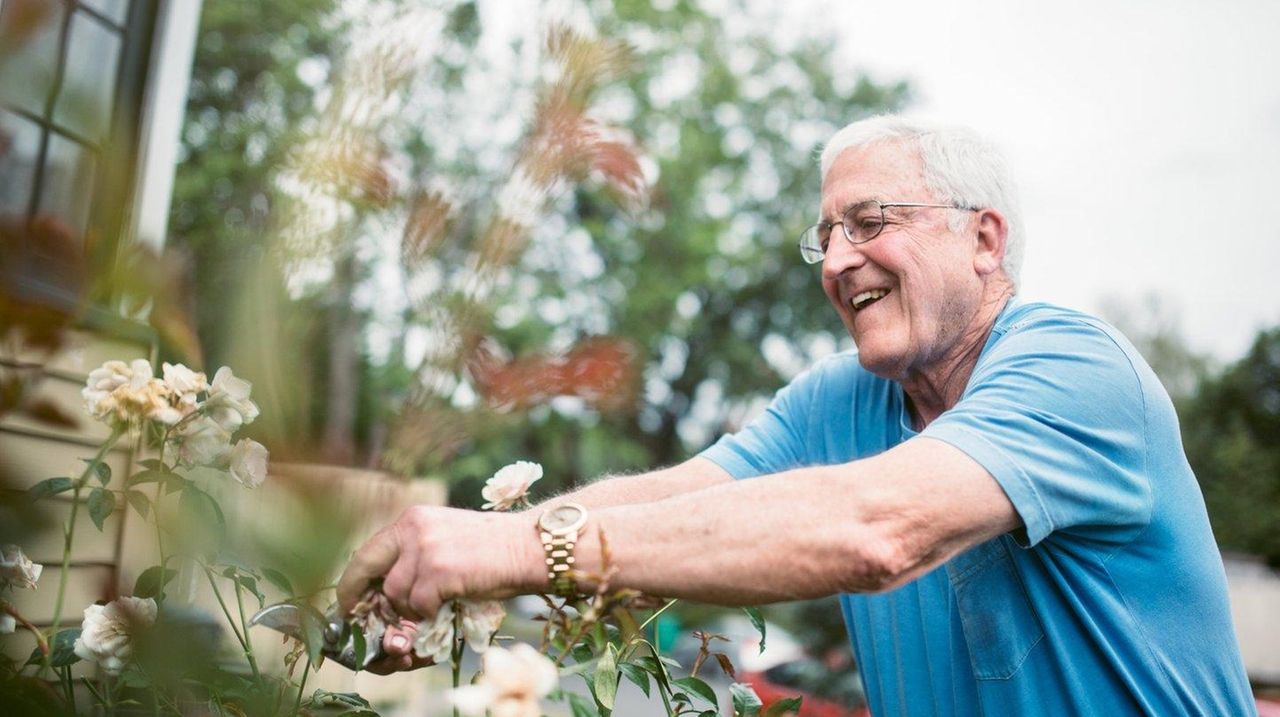 Declining offers for help can help keep you strong while aging - Newsday