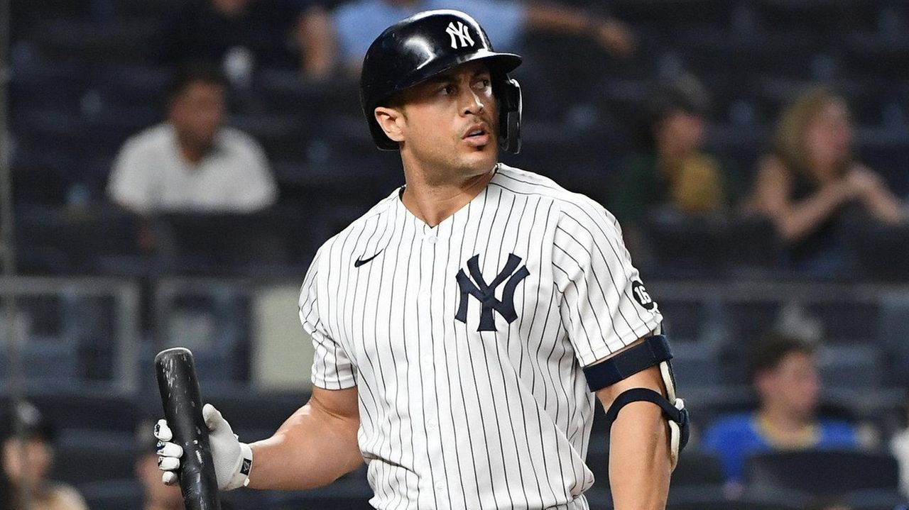 Aaron Boone says Giancarlo Stanton is healthy, but Yankees won't push him -  Newsday