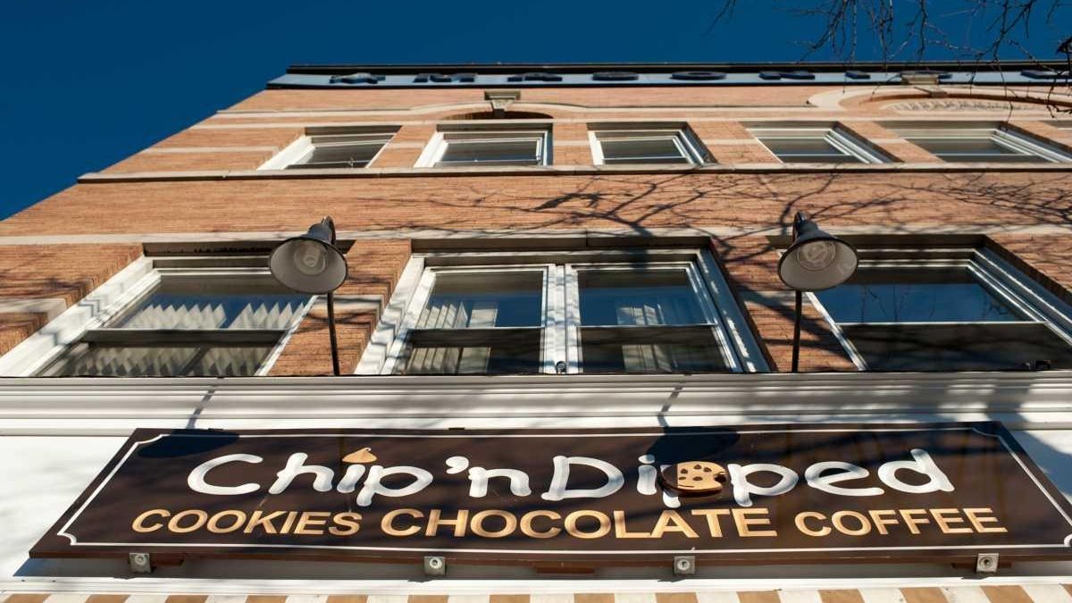 Winechocolate pairing at Chip’n Dipped, Huntington Newsday