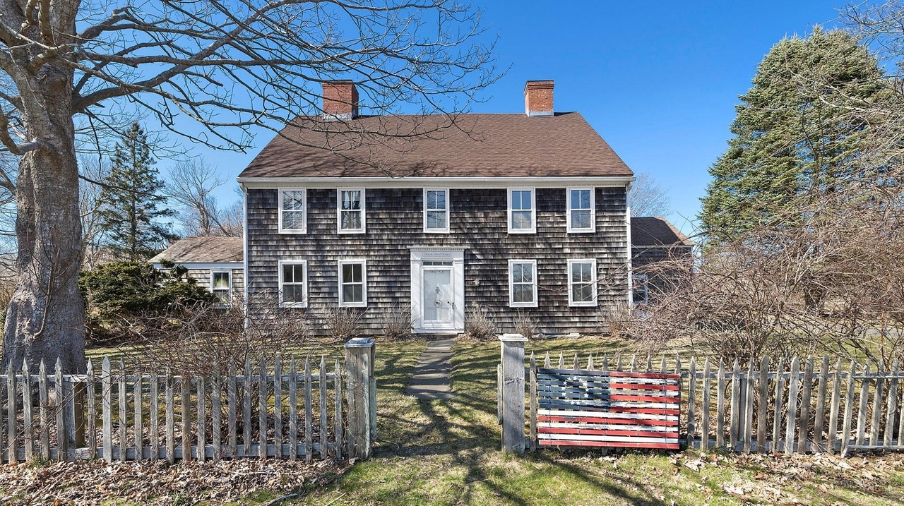 Historic Sagaponack home lists for 11.95M Newsday