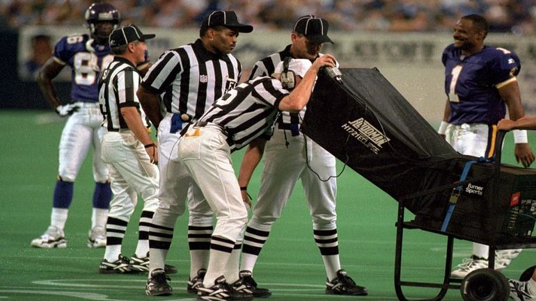 Instant replay on table for NFL owners - The Boston Globe