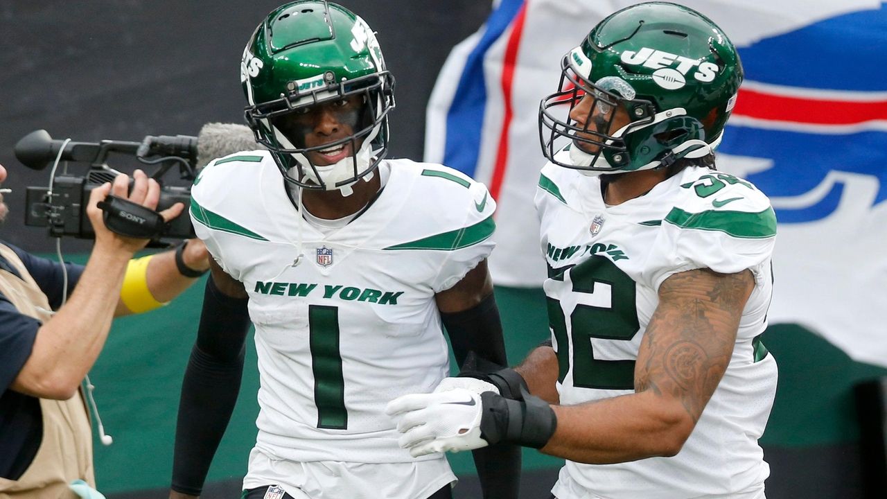 Jets' Sauce Gardner names best CB in NFL