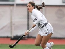 Garden City's field hockey season ends in state semifinals