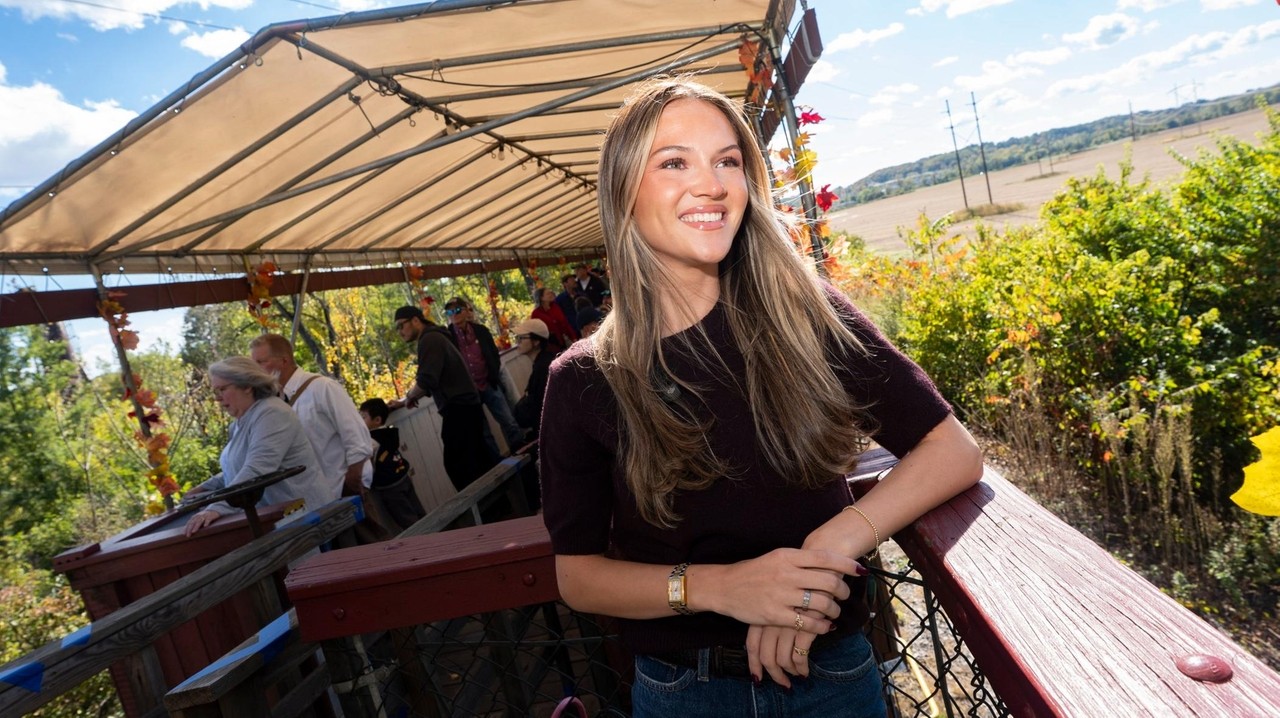Leaf peep aboard a fall foliage train ride to historic Kingston