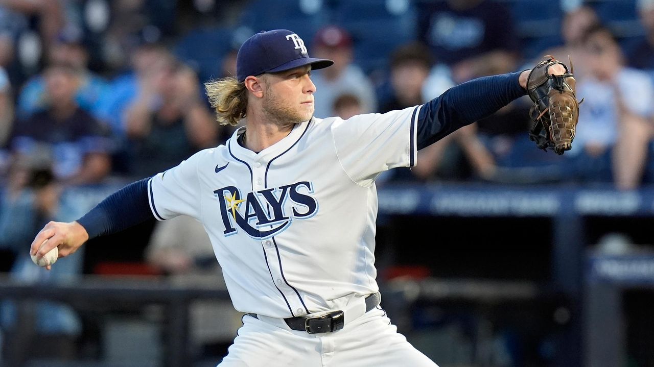 Baz stops losing streak and Rays rout Mariners 10