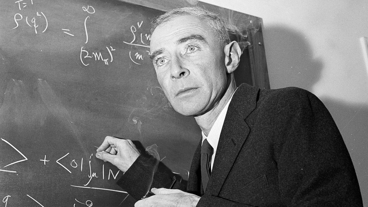 'Oppenheimer': The historic Long Island moment you won't see in Christopher Nolan's movie - Vimarsana News