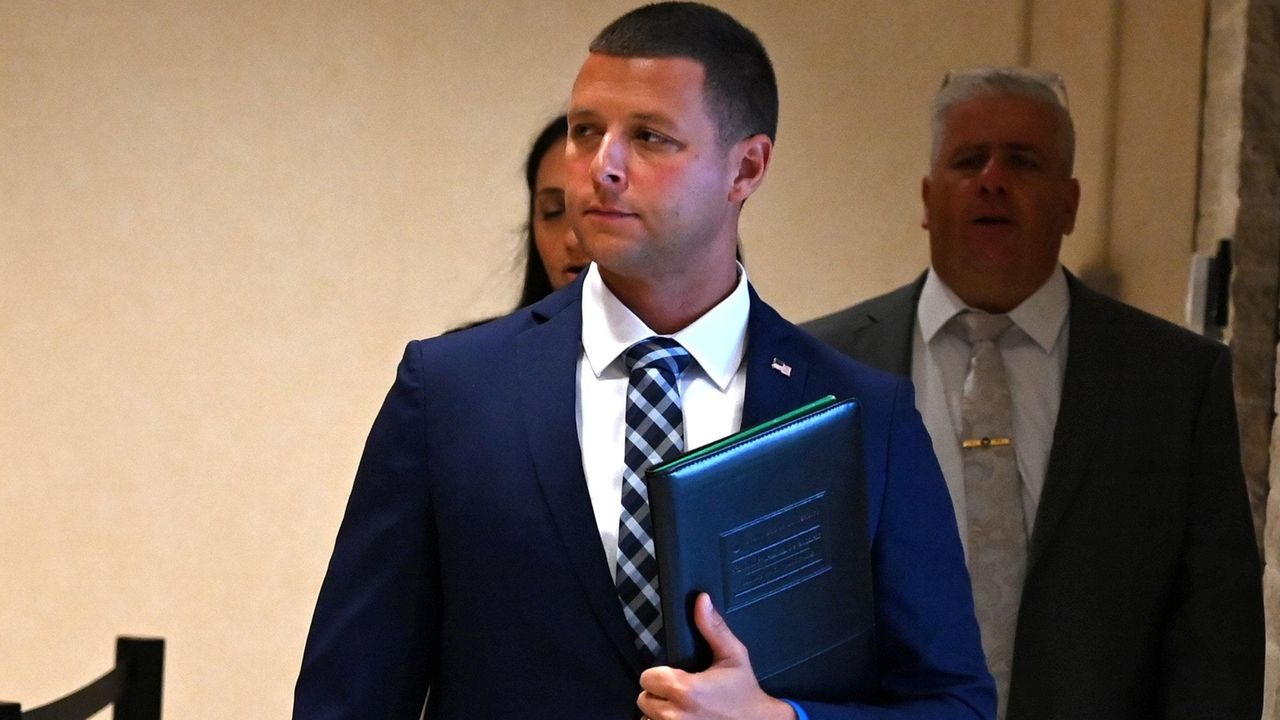 Valva trial East Moriches Elementary Principal Edward Schneyer says school flooded CPS hotline