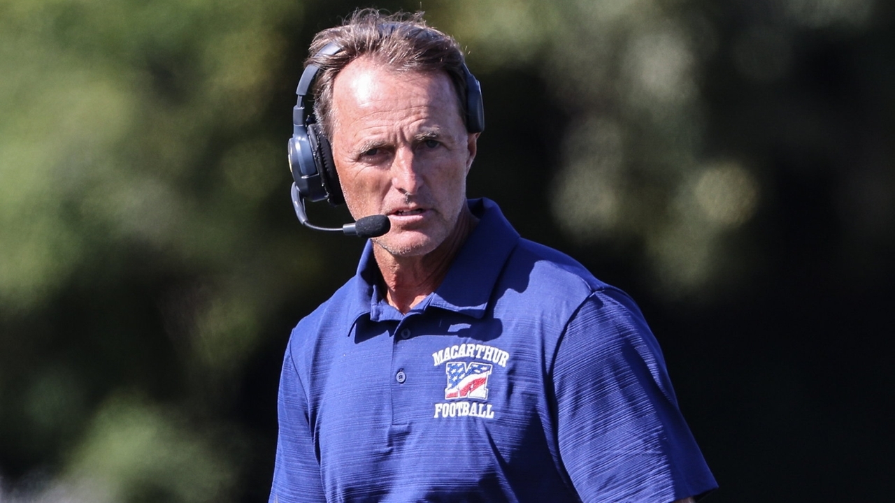 Bob Fehrenbach Resigns as MacArthur High School Football Coach After 28 Years
