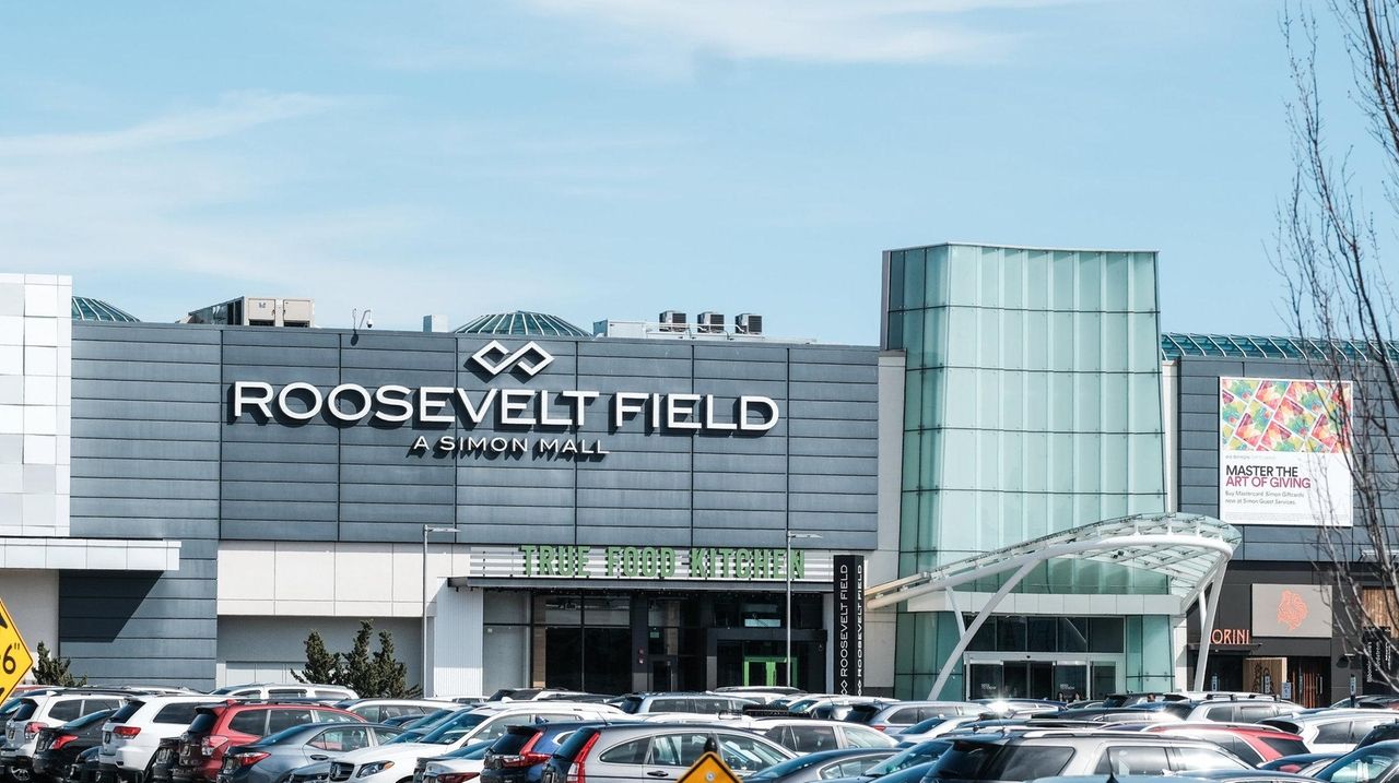 About Roosevelt Field® - A Shopping Center in Garden City, NY - A