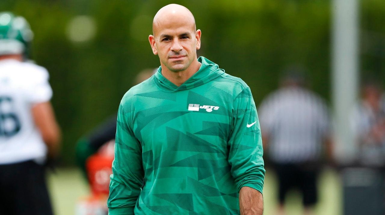 Robert Saleh not committing to Mike White as Jets' starting QB for rest of  season - Newsday